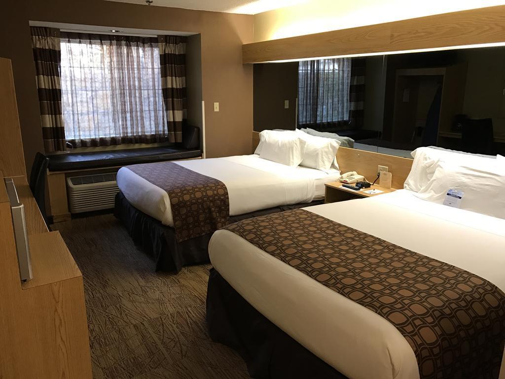 Best Western El Paso Airport Entrada Hotel Exterior foto